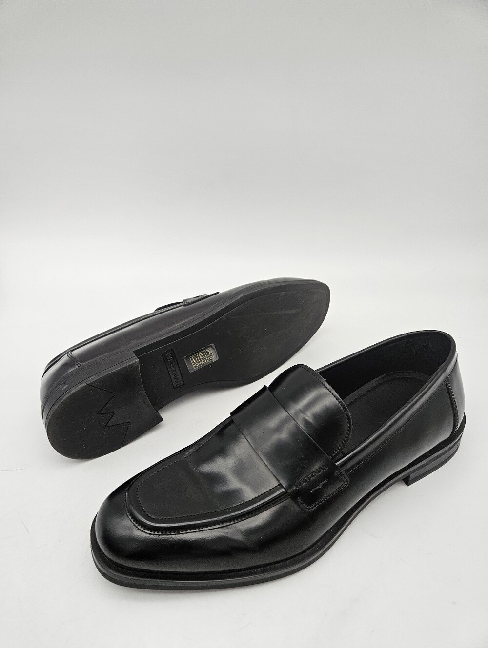 Stuart Weitzman Club Classic Loafer Men Black Sz 10M